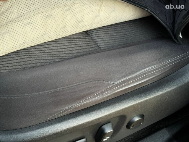 Черный Тойота Ленд Крузер Прадо, объемом двигателя 2.7 л и пробегом 60 тыс. км за 34690 $, фото 16 на Automoto.ua