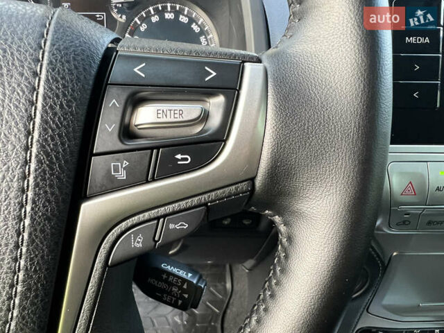 Черный Тойота Ленд Крузер Прадо, объемом двигателя 2.76 л и пробегом 127 тыс. км за 41500 $, фото 16 на Automoto.ua