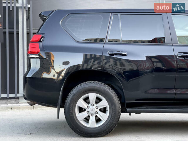 Черный Тойота Ленд Крузер Прадо, объемом двигателя 2.69 л и пробегом 215 тыс. км за 25500 $, фото 7 на Automoto.ua