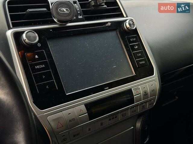 Черный Тойота Ленд Крузер Прадо, объемом двигателя 2.7 л и пробегом 60 тыс. км за 34690 $, фото 19 на Automoto.ua