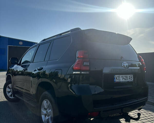 Черный Тойота Ленд Крузер Прадо, объемом двигателя 2.7 л и пробегом 106 тыс. км за 34900 $, фото 5 на Automoto.ua