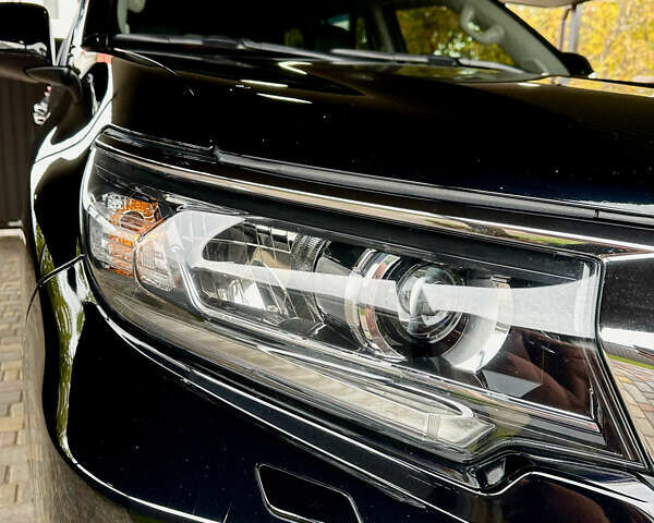 Черный Тойота Ленд Крузер Прадо, объемом двигателя 2.76 л и пробегом 127 тыс. км за 39000 $, фото 11 на Automoto.ua