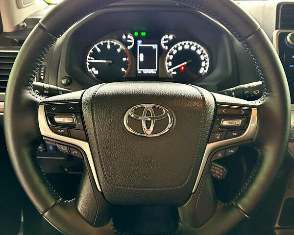 Черный Тойота Ленд Крузер Прадо, объемом двигателя 2.76 л и пробегом 127 тыс. км за 39000 $, фото 20 на Automoto.ua