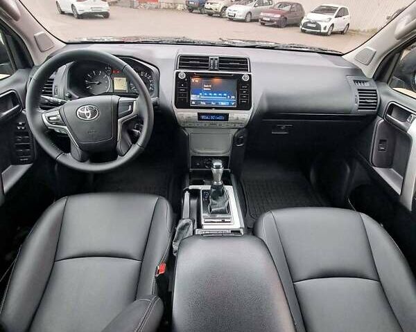 Черный Тойота Ленд Крузер Прадо, объемом двигателя 2.69 л и пробегом 142 тыс. км за 27200 $, фото 9 на Automoto.ua