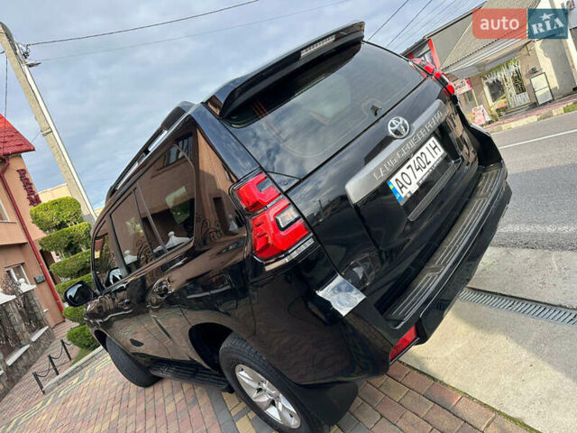 Тойота Ленд Крузер Прадо 2018 в Тячеве на Automoto.ua Черный Тойота Ленд Крузер Прадо, объемом двигателя 2.69 л и пробегом 102 тыс. км за 28999 $, фото 13 на Automoto.ua