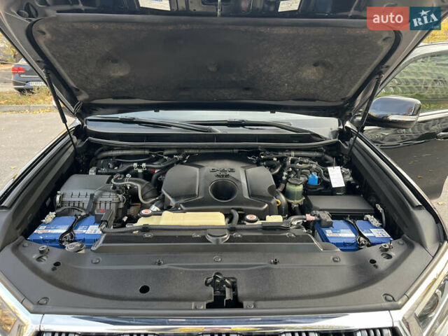 Черный Тойота Ленд Крузер Прадо, объемом двигателя 2.76 л и пробегом 127 тыс. км за 41500 $, фото 45 на Automoto.ua