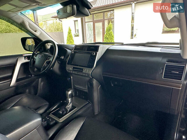 Черный Тойота Ленд Крузер Прадо, объемом двигателя 2.76 л и пробегом 127 тыс. км за 39000 $, фото 43 на Automoto.ua