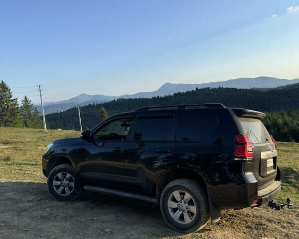 Черный Тойота Ленд Крузер Прадо, объемом двигателя 2.7 л и пробегом 131 тыс. км за 29500 $, фото 4 на Automoto.ua