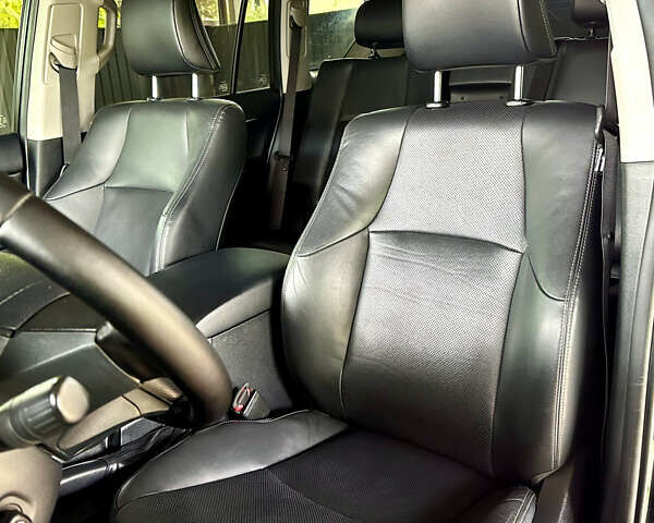 Черный Тойота Ленд Крузер Прадо, объемом двигателя 2.76 л и пробегом 127 тыс. км за 39000 $, фото 16 на Automoto.ua