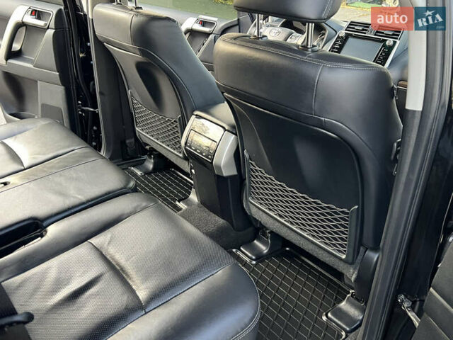 Черный Тойота Ленд Крузер Прадо, объемом двигателя 2.76 л и пробегом 127 тыс. км за 41500 $, фото 31 на Automoto.ua