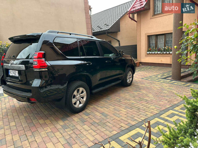 Тойота Ленд Крузер Прадо 2018 в Тячеве на Automoto.ua Черный Тойота Ленд Крузер Прадо, объемом двигателя 2.69 л и пробегом 102 тыс. км за 28999 $, фото 1 на Automoto.ua