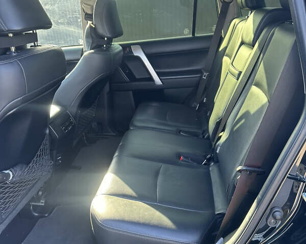 Черный Тойота Ленд Крузер Прадо, объемом двигателя 2.7 л и пробегом 106 тыс. км за 34900 $, фото 8 на Automoto.ua