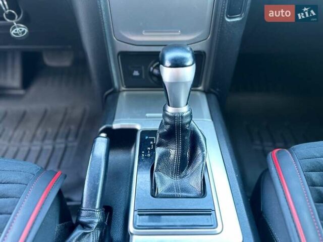 Черный Тойота Ленд Крузер Прадо, объемом двигателя 2.69 л и пробегом 94 тыс. км за 31000 $, фото 11 на Automoto.ua