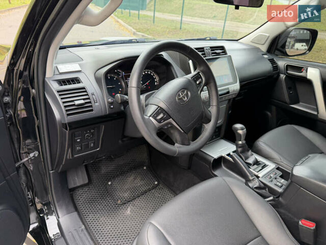 Чорний Тойота Ленд Крузер Прадо, об'ємом двигуна 2.76 л та пробігом 190 тис. км за 34900 $, фото 18 на Automoto.ua