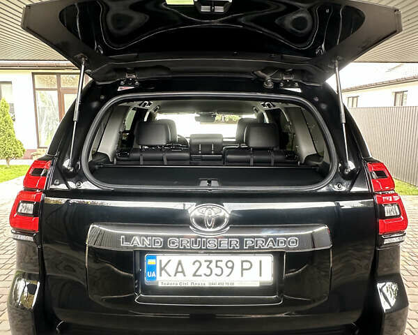 Черный Тойота Ленд Крузер Прадо, объемом двигателя 2.76 л и пробегом 127 тыс. км за 39000 $, фото 65 на Automoto.ua