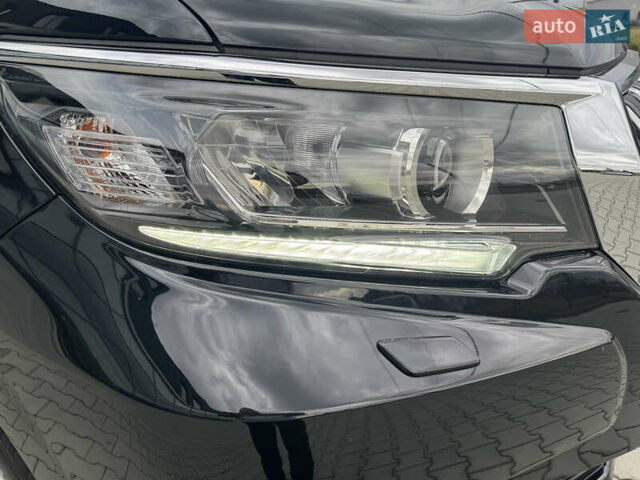 Черный Тойота Ленд Крузер Прадо, объемом двигателя 4 л и пробегом 117 тыс. км за 39500 $, фото 9 на Automoto.ua