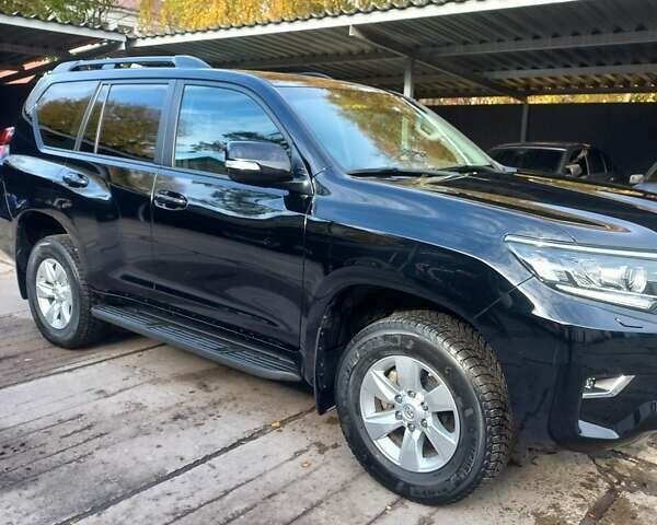 Чорний Тойота Ленд Крузер Прадо, об'ємом двигуна 3.96 л та пробігом 104 тис. км за 38500 $, фото 4 на Automoto.ua