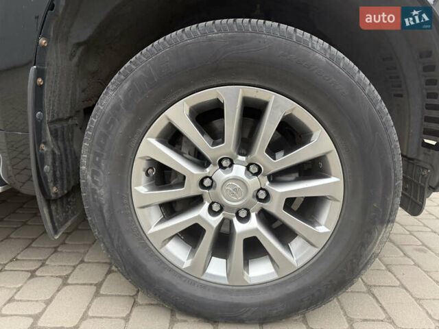 Чорний Тойота Ленд Крузер Прадо, об'ємом двигуна 4 л та пробігом 156 тис. км за 36900 $, фото 22 на Automoto.ua