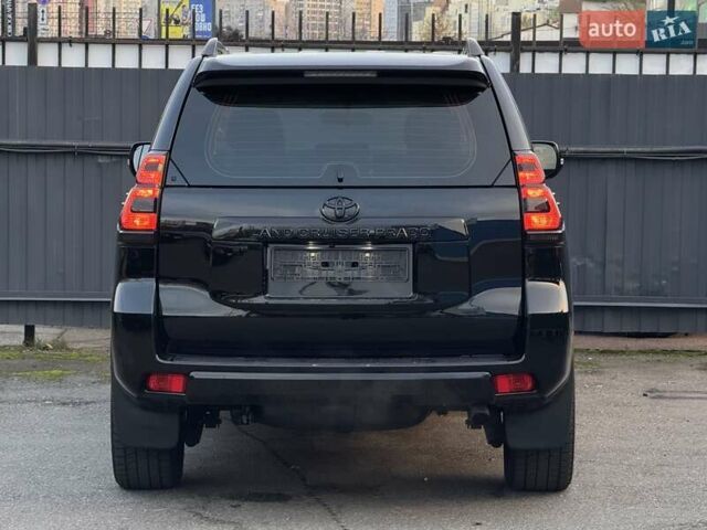 Черный Тойота Ленд Крузер Прадо, объемом двигателя 3.96 л и пробегом 149 тыс. км за 41500 $, фото 4 на Automoto.ua