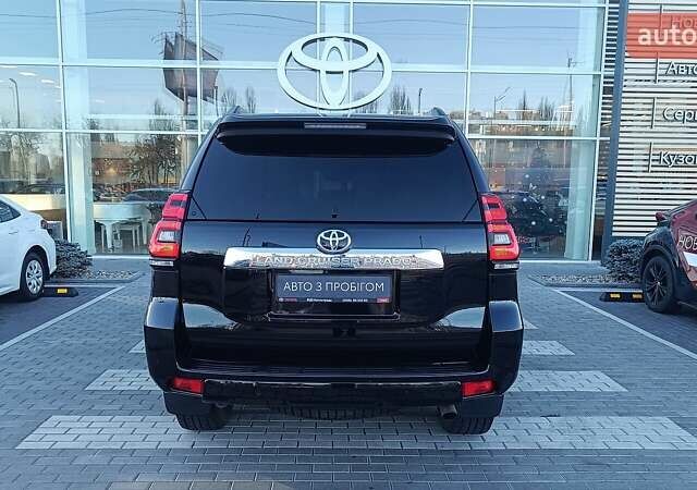 Чорний Тойота Ленд Крузер Прадо, об'ємом двигуна 2.76 л та пробігом 209 тис. км за 37910 $, фото 3 на Automoto.ua