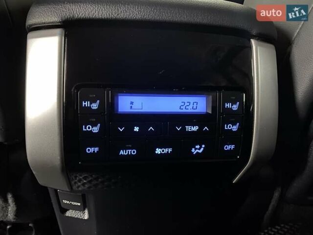 Чорний Тойота Ленд Крузер Прадо, об'ємом двигуна 2.8 л та пробігом 85 тис. км за 44500 $, фото 45 на Automoto.ua