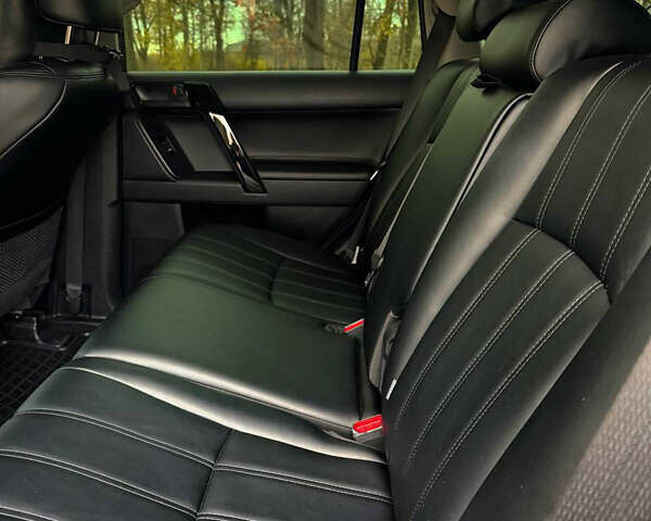 Чорний Тойота Ленд Крузер Прадо, об'ємом двигуна 2.8 л та пробігом 98 тис. км за 39900 $, фото 21 на Automoto.ua