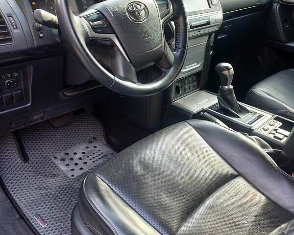 Чорний Тойота Ленд Крузер Прадо, об'ємом двигуна 3.96 л та пробігом 104 тис. км за 38500 $, фото 6 на Automoto.ua