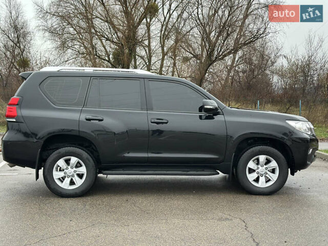 Черный Тойота Ленд Крузер Прадо, объемом двигателя 2.76 л и пробегом 144 тыс. км за 37300 $, фото 10 на Automoto.ua