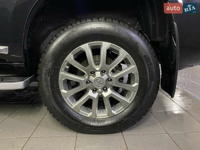 Чорний Тойота Ленд Крузер Прадо, об'ємом двигуна 2.8 л та пробігом 85 тис. км за 44500 $, фото 17 на Automoto.ua