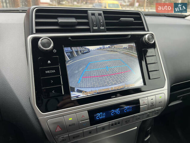 Черный Тойота Ленд Крузер Прадо, объемом двигателя 2.8 л и пробегом 34 тыс. км за 41800 $, фото 11 на Automoto.ua