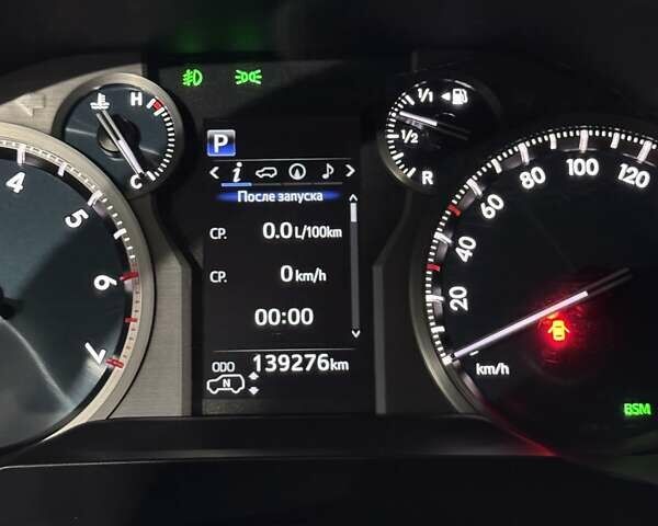 Черный Тойота Ленд Крузер Прадо, объемом двигателя 4 л и пробегом 139 тыс. км за 42000 $, фото 32 на Automoto.ua