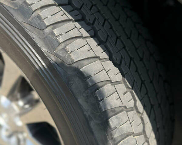 Чорний Тойота Ленд Крузер Прадо, об'ємом двигуна 3.96 л та пробігом 90 тис. км за 41800 $, фото 8 на Automoto.ua