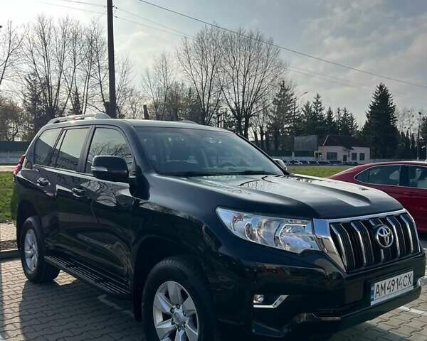 Черный Тойота Ленд Крузер Прадо, объемом двигателя 2.8 л и пробегом 143 тыс. км за 34500 $, фото 2 на Automoto.ua