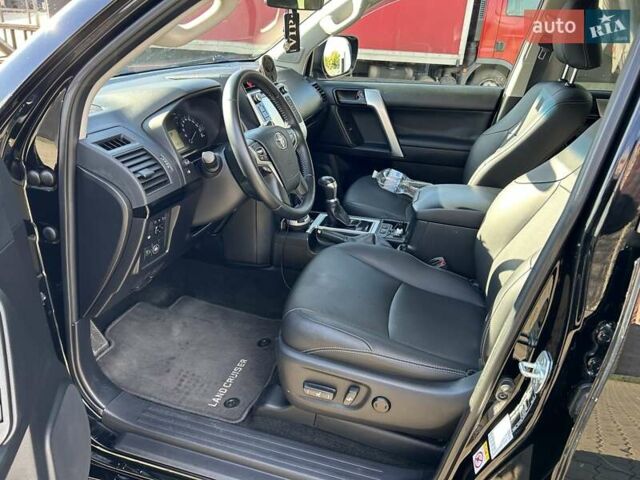 Чорний Тойота Ленд Крузер Прадо, об'ємом двигуна 3.96 л та пробігом 158 тис. км за 37999 $, фото 27 на Automoto.ua