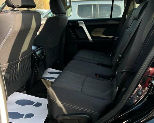 Черный Тойота Ленд Крузер Прадо, объемом двигателя 2.8 л и пробегом 143 тыс. км за 34500 $, фото 9 на Automoto.ua