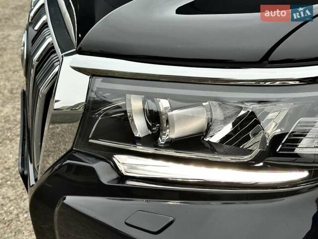 Черный Тойота Ленд Крузер Прадо, объемом двигателя 4 л и пробегом 105 тыс. км за 34750 $, фото 14 на Automoto.ua