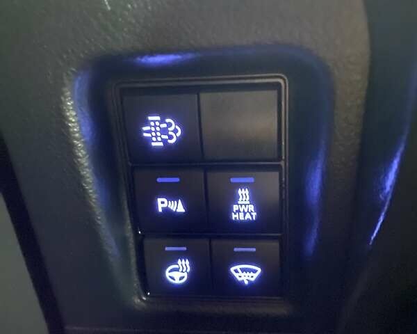 Чорний Тойота Ленд Крузер Прадо, об'ємом двигуна 2.8 л та пробігом 85 тис. км за 44500 $, фото 41 на Automoto.ua