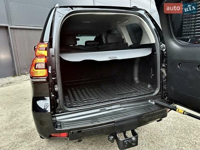 Черный Тойота Ленд Крузер Прадо, объемом двигателя 4 л и пробегом 105 тыс. км за 34750 $, фото 65 на Automoto.ua