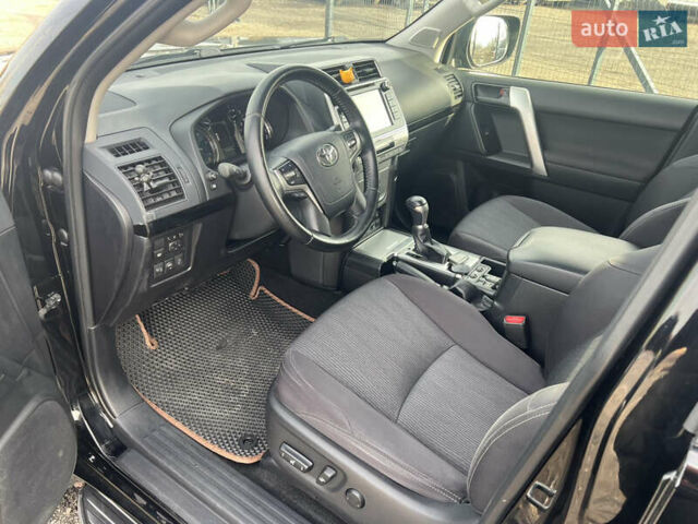 Черный Тойота Ленд Крузер Прадо, объемом двигателя 2.8 л и пробегом 107 тыс. км за 37500 $, фото 8 на Automoto.ua