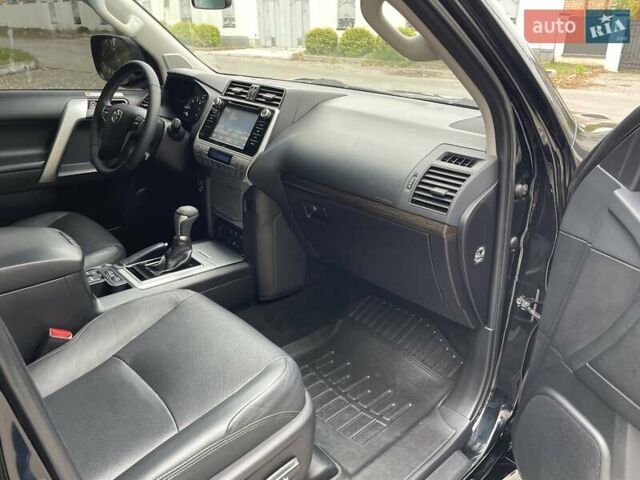 Черный Тойота Ленд Крузер Прадо, объемом двигателя 2.8 л и пробегом 87 тыс. км за 39800 $, фото 52 на Automoto.ua