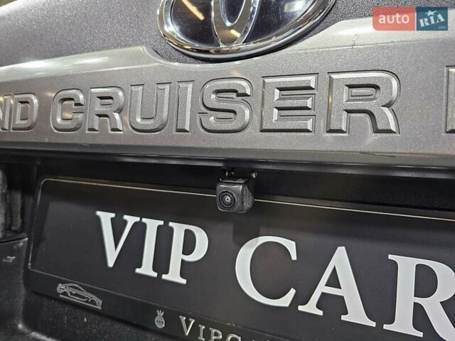 Черный Тойота Ленд Крузер Прадо, объемом двигателя 2.69 л и пробегом 115 тыс. км за 27777 $, фото 13 на Automoto.ua