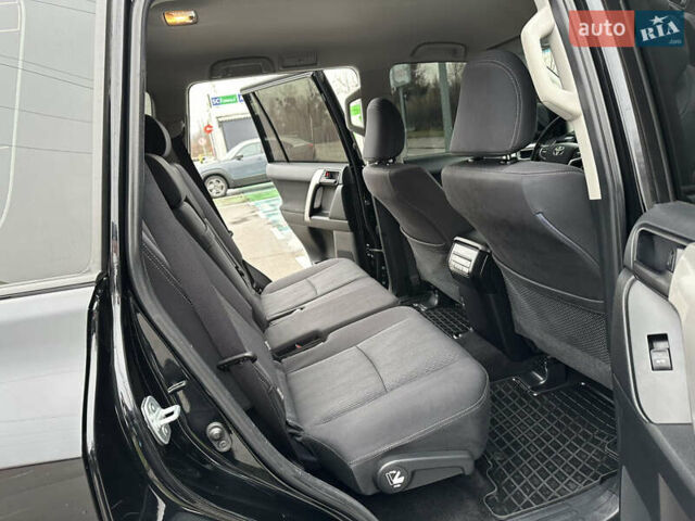 Черный Тойота Ленд Крузер Прадо, объемом двигателя 2.76 л и пробегом 144 тыс. км за 37300 $, фото 33 на Automoto.ua