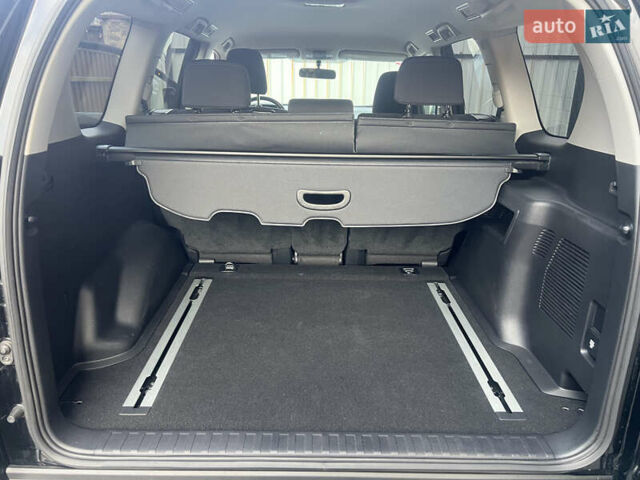 Чорний Тойота Ленд Крузер Прадо, об'ємом двигуна 2.76 л та пробігом 34 тис. км за 41800 $, фото 22 на Automoto.ua