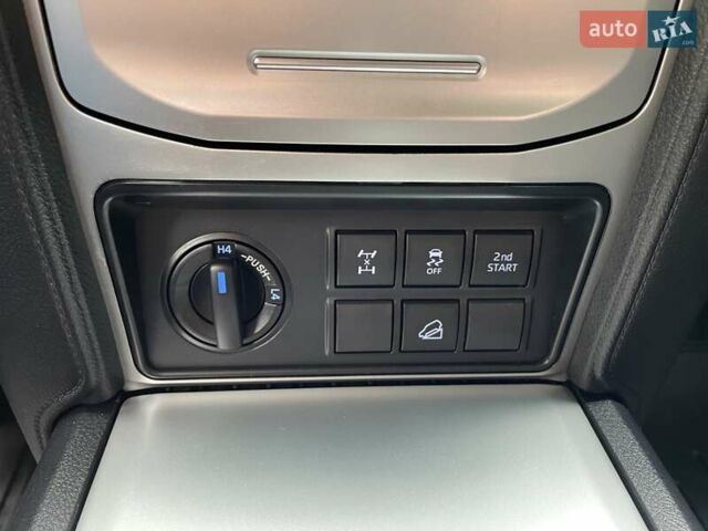 Чорний Тойота Ленд Крузер Прадо, об'ємом двигуна 2.8 л та пробігом 88 тис. км за 39800 $, фото 63 на Automoto.ua