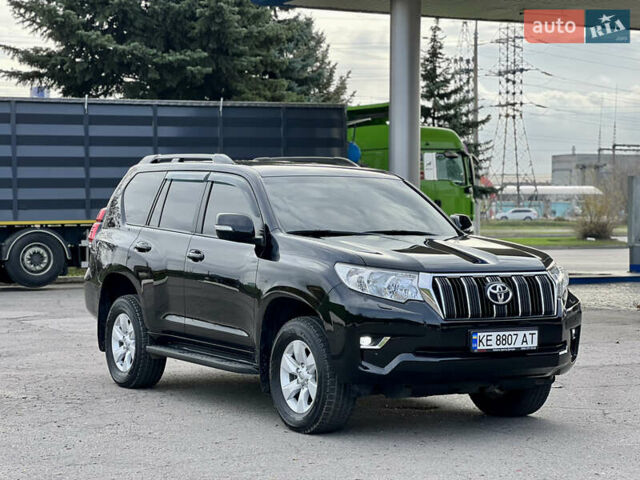 Черный Тойота Ленд Крузер Прадо, объемом двигателя 2.76 л и пробегом 118 тыс. км за 35555 $, фото 4 на Automoto.ua