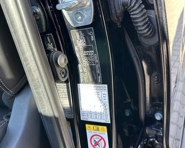 Чорний Тойота Ленд Крузер Прадо, об'ємом двигуна 3.96 л та пробігом 158 тис. км за 37999 $, фото 28 на Automoto.ua