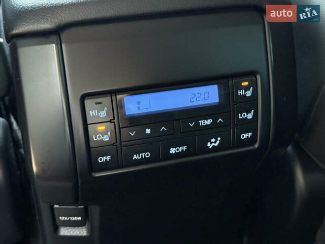 Чорний Тойота Ленд Крузер Прадо, об'ємом двигуна 4 л та пробігом 156 тис. км за 35600 $, фото 3 на Automoto.ua