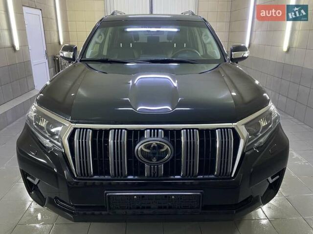 Чорний Тойота Ленд Крузер Прадо, об'ємом двигуна 2.8 л та пробігом 85 тис. км за 44500 $, фото 1 на Automoto.ua