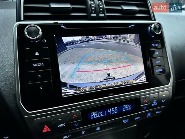 Черный Тойота Ленд Крузер Прадо, объемом двигателя 4 л и пробегом 105 тыс. км за 34750 $, фото 60 на Automoto.ua