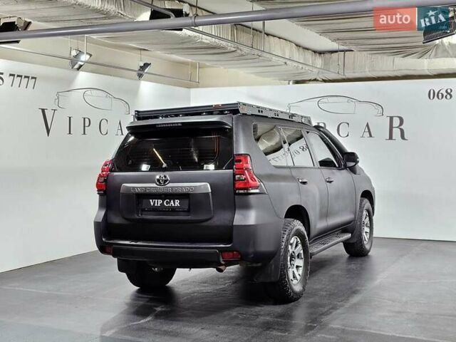 Черный Тойота Ленд Крузер Прадо, объемом двигателя 2.69 л и пробегом 115 тыс. км за 27777 $, фото 12 на Automoto.ua